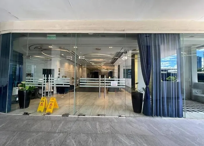 Modern With Views & Amenities 3* Cebu